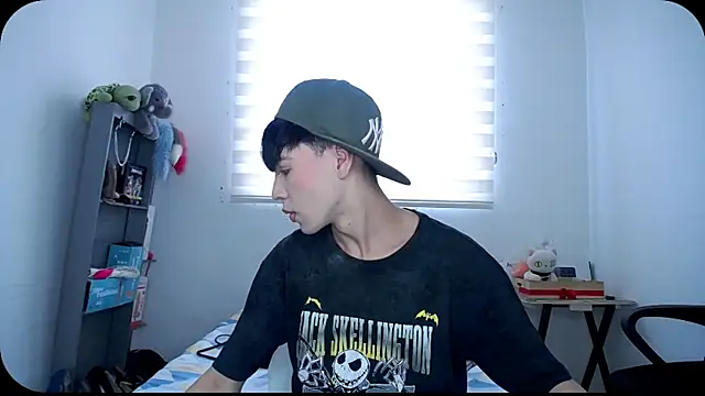 lucky stricke online show from September 2025 08:03:01 PM