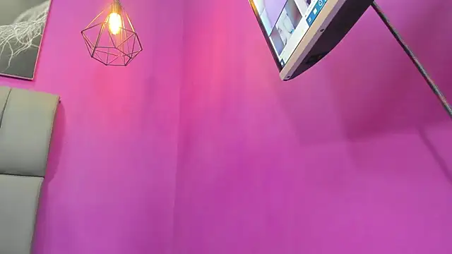 Snapshot of michael_hanna chatting on November 2025 03:49:02 AM michael hanna online show from November 2025 03:49:02 AM