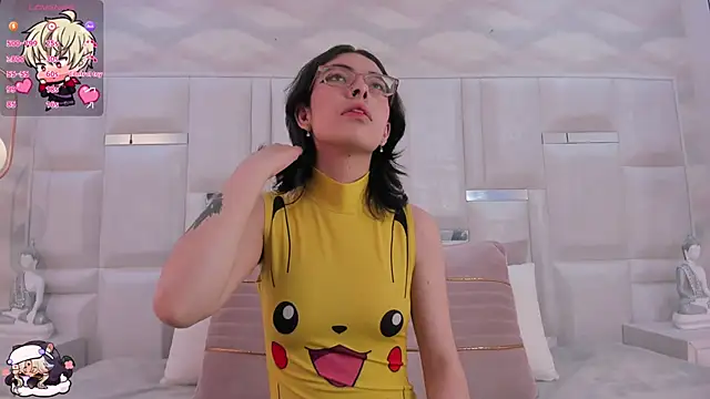 Im Molly Angel online show from October 2025 08:16:02 PM