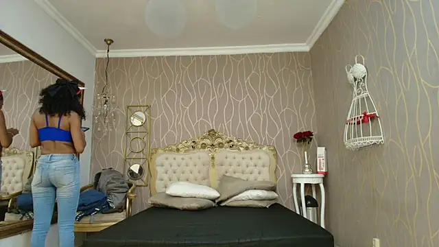 katybrownss online show from October 2025 08:31:01 PM