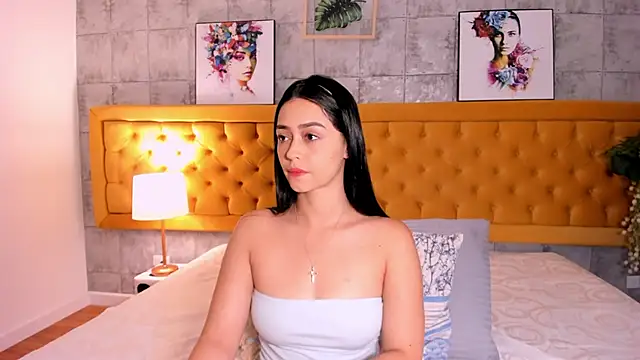 Snapshot of EmilyyRamirez chatting on October 2025 02:13:02 PM EmilyyRamirez online show from October 2025 02:13:02 PM