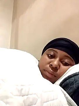 Snapshot of AcetousAbb chatting on October 2025 06:27:02 PM AcetousAbb online show from October 2025 06:27:02 PM