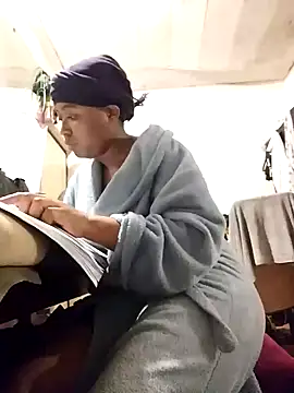 Snapshot of AcetousAbb chatting on October 2025 12:54:01 AM AcetousAbb online show from October 2025 12:54:01 AM