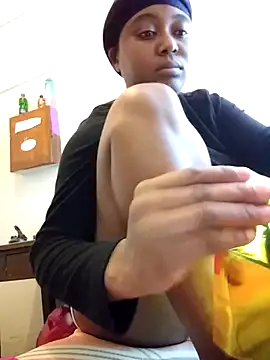 Snapshot of AcetousAbb chatting on November 2025 04:17:01 PM AcetousAbb online show from November 2025 04:17:01 PM