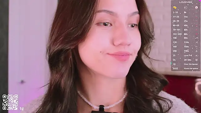 KendalHottt online show from October 2025 05:28:01 AM