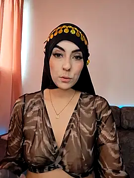 aisha samiri online show from September 2025 07:25:01 PM