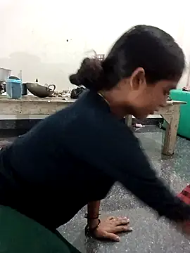 Guriya0076 online show from September 2025 11:32:01 AM