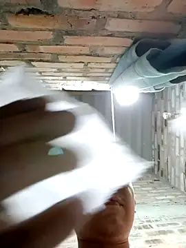 Snapshot of GaaraDiaz chatting on October 2025 11:48:01 PM GaaraDiaz online show from October 2025 11:48:01 PM