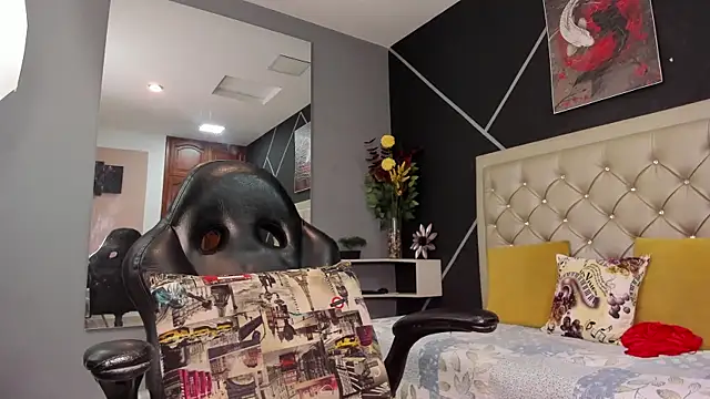 Snapshot of kris_milff chatting on October 2025 01:22:01 AM kris milff online show from October 2025 01:22:01 AM