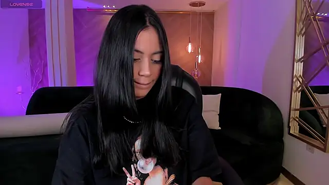 AmbarJames  online show from October 2025 11:44:01 AM