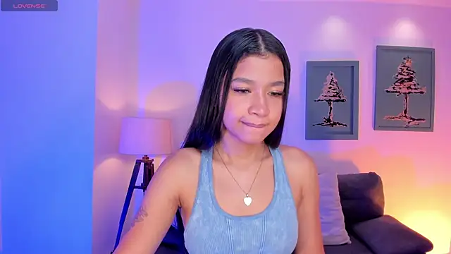 Snapshot of SophieHouston_ chatting on November 2025 04:22:02 AM SophieHouston online show from November 2025 04:22:02 AM