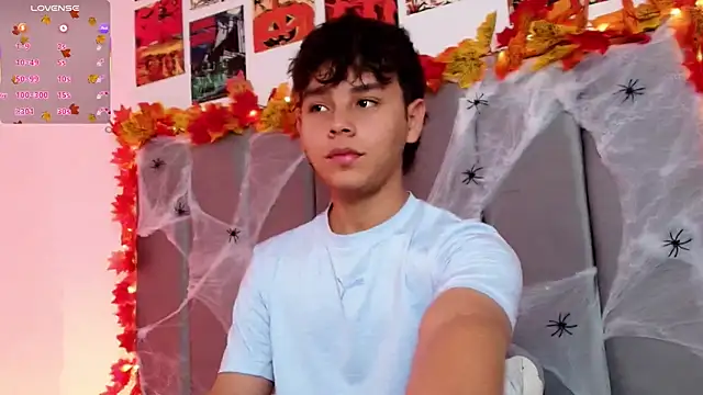 Snapshot of nico_leroy chatting on October 2025 05:26:02 PM nico leroy online show from October 2025 05:26:02 PM