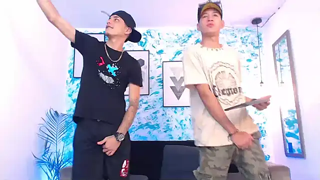 Snapshot of Kings_of_heaven chatting on October 2025 08:06:02 PM Kings of heaven online show from October 2025 08:06:02 PM