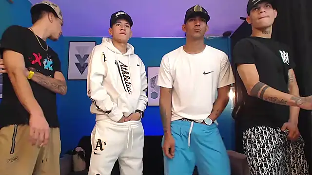 Snapshot of Kings_of_heaven chatting on November 2025 07:36:02 PM Kings of heaven online show from November 2025 07:36:02 PM