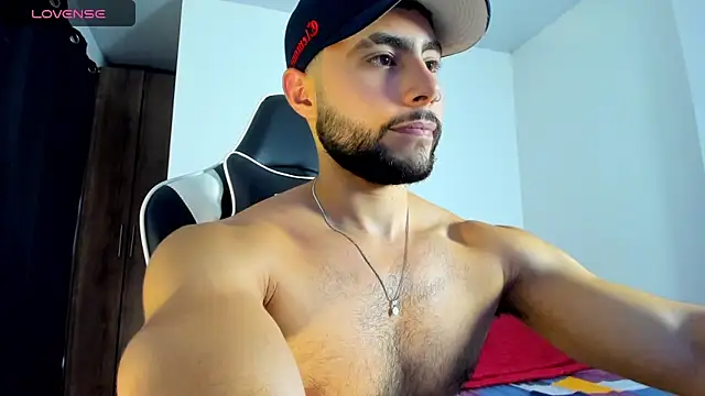 Snapshot of bryan_mugn chatting on September 2025 03:56:01 AM bryan mugn online show from September 2025 03:56:01 AM