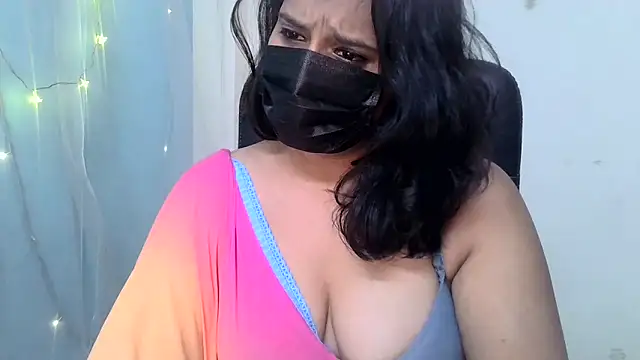 Karan Ash online show from November 2025 06:06:02 AM