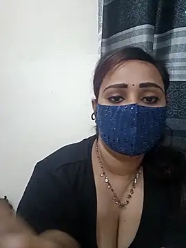 Snapshot of Mow_955 chatting on September 2025 07:28:01 PM Mow 955 online show from September 2025 07:28:01 PM