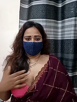 Snapshot of Mow_955 chatting on September 2025 06:13:01 PM Mow 955 online show from September 2025 06:13:01 PM