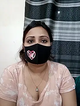 Snapshot of Mow_955 chatting on October 2025 06:59:01 PM Mow 955 online show from October 2025 06:59:01 PM