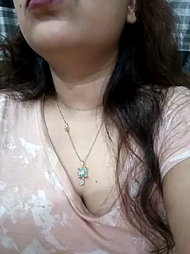 Snapshot of Mow_955 chatting on October 2025 06:52:02 PM Mow 955 online show from October 2025 06:52:02 PM