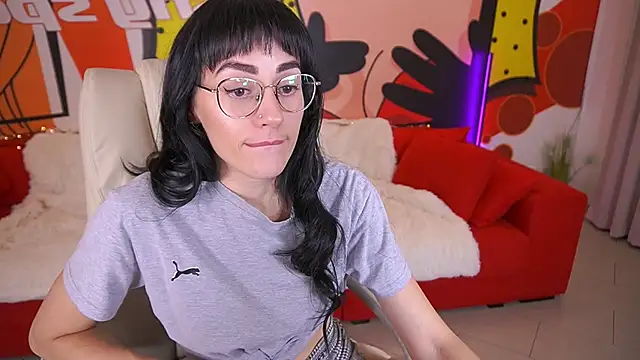 Snapshot of EviLune chatting on October 2025 09:19:02 PM EviLune online show from October 2025 09:19:02 PM