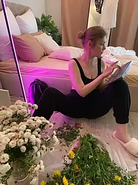 miamunn online show from October 2025 04:41:01 PM