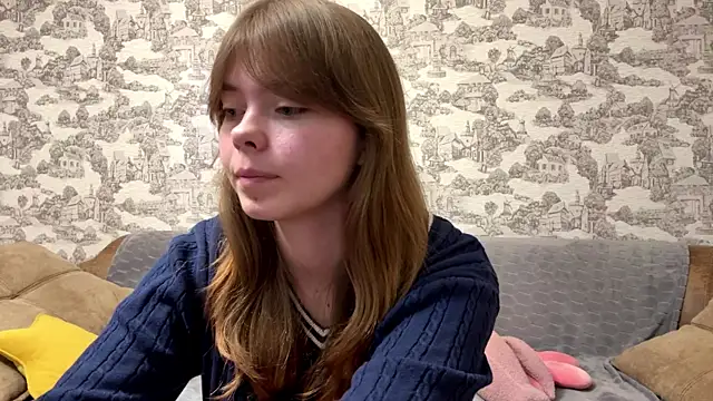 CoralinaEastoy online show from September 2025 08:43:01 PM
