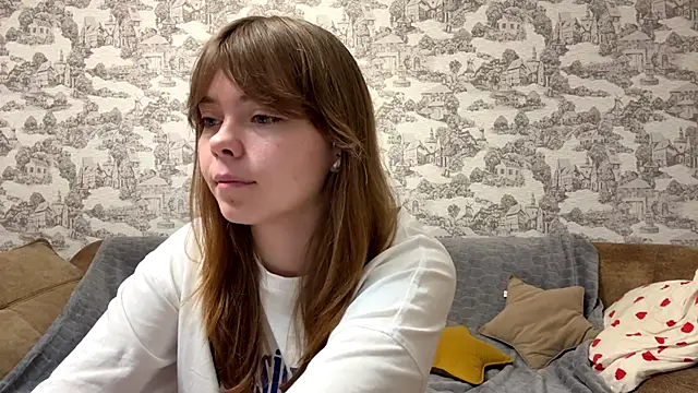CoralinaEastoy online show from September 2025 08:21:01 PM