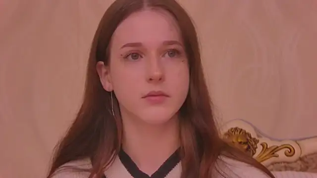 Snapshot of LollaVibe chatting on October 2025 01:02:02 AM LollaVibe online show from October 2025 01:02:02 AM