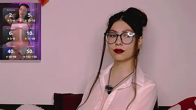 Snapshot of M1kaylaRaven chatting on October 2025 03:25:01 AM M1kaylaRaven online show from October 2025 03:25:01 AM