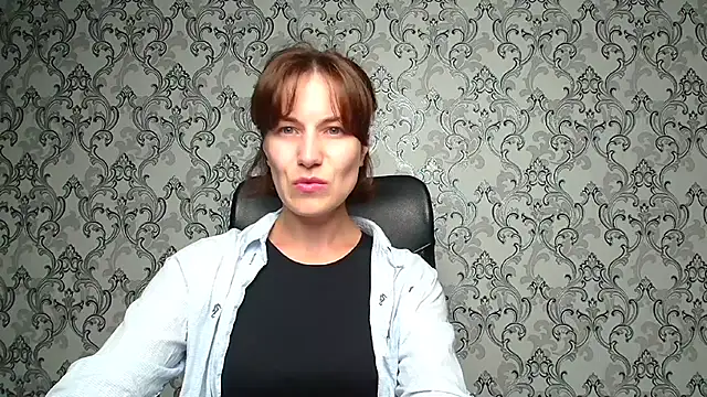 Snapshot of Kelly_Kisss chatting on October 2025 03:58:01 PM Kelly Kisss online show from October 2025 03:58:01 PM