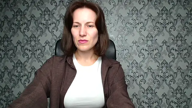 Snapshot of Kelly_Kisss chatting on November 2025 12:16:01 PM Kelly Kisss online show from November 2025 12:16:01 PM