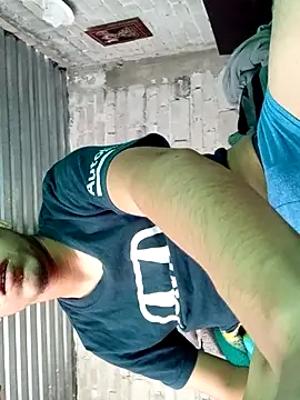 SpiltSuccor online show from November 2025 07:13:02 PM