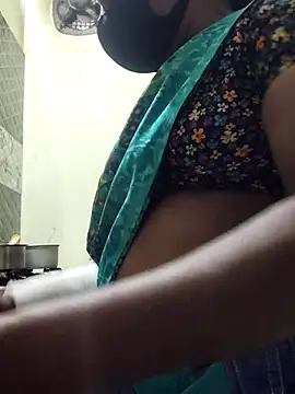 Snapshot of papukurty chatting on September 2025 12:05:02 PM papukurty online show from September 2025 12:05:02 PM