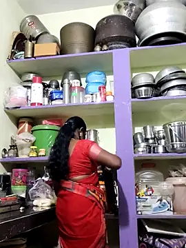 Snapshot of papukurty chatting on September 2025 02:12:01 AM papukurty online show from September 2025 02:12:01 AM