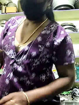 Snapshot of papukurty chatting on September 2025 12:35:01 AM papukurty online show from September 2025 12:35:01 AM