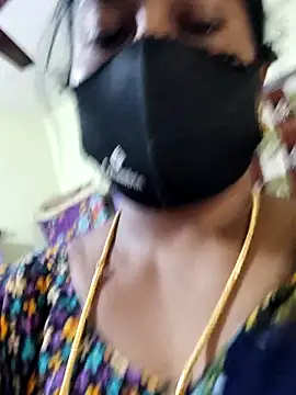 Snapshot of papukurty chatting on September 2025 02:05:01 AM papukurty online show from September 2025 02:05:01 AM