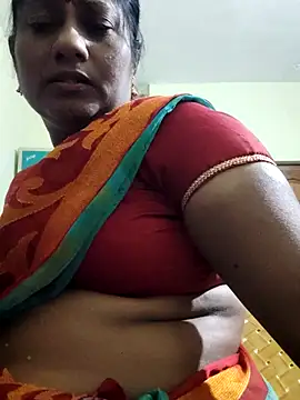 Snapshot of papukurty chatting on October 2025 03:35:02 PM papukurty online show from October 2025 03:35:02 PM