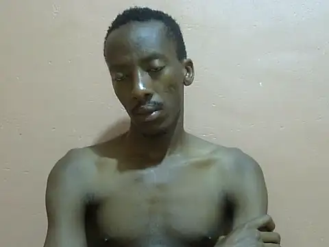 shadez94 online show from November 2025 07:47:01 PM