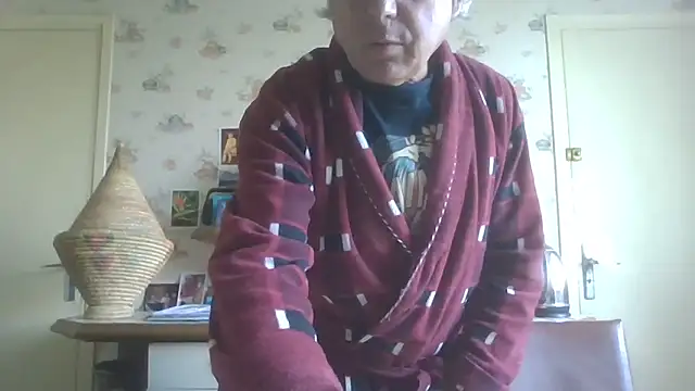 Snapshot of gegevincent chatting on October 2025 02:18:02 PM gegevincent online show from October 2025 02:18:02 PM