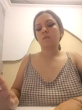 Snapshot of Abbyjoness21 chatting on October 2025 08:09:02 PM Abbyjoness21 online show from October 2025 08:09:02 PM