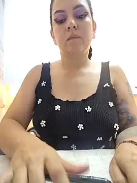 Snapshot of Abbyjoness21 chatting on October 2025 08:00:02 PM Abbyjoness21 online show from October 2025 08:00:02 PM