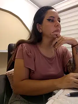 Snapshot of Abbyjoness21 chatting on October 2025 10:03:02 PM Abbyjoness21 online show from October 2025 10:03:02 PM