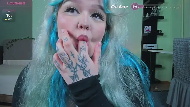 Snapshot of _CandyM1lky_ chatting on October 2025 07:05:02 AM CandyM1lky online show from October 2025 07:05:02 AM