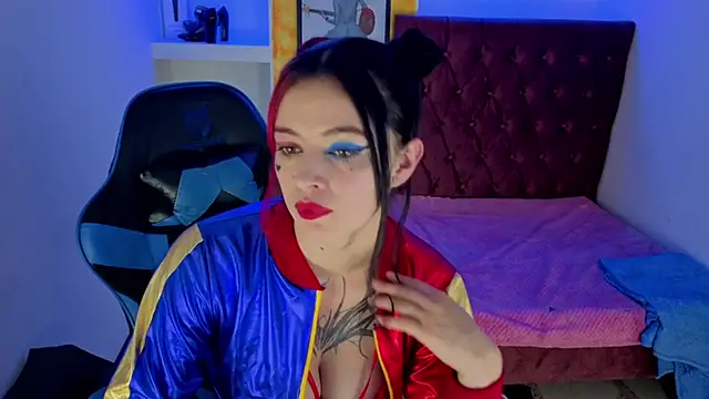  lucia 21 online show from October 2025 02:00:01 AM