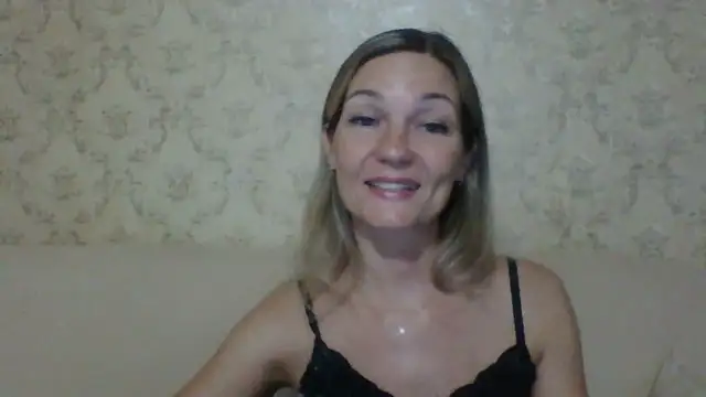 Snapshot of sweetriki chatting on October 2025 04:51:02 PM sweetriki online show from October 2025 04:51:02 PM