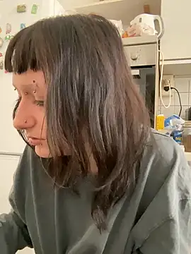 Snapshot of severingratty chatting on October 2025 02:58:02 PM severingratty online show from October 2025 02:58:02 PM