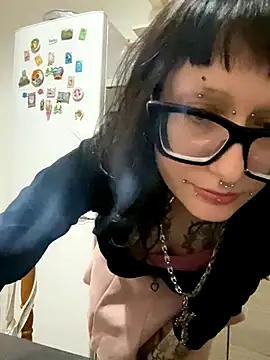 Snapshot of severingratty chatting on October 2025 06:41:02 PM severingratty online show from October 2025 06:41:02 PM