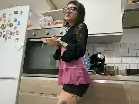 Snapshot of severingratty chatting on October 2025 04:06:02 PM severingratty online show from October 2025 04:06:02 PM