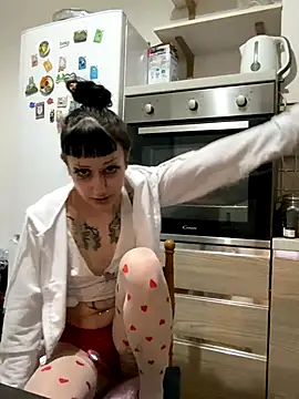 Snapshot of severingratty chatting on October 2025 05:52:01 PM severingratty online show from October 2025 05:52:01 PM